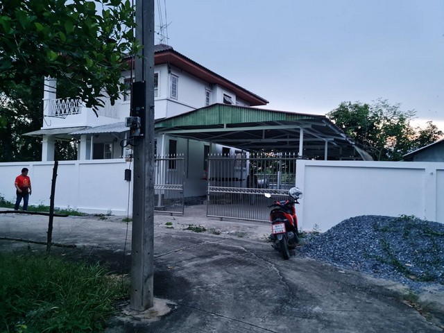 อสังหาเอาใจลูกค้าทุกเงื่อนไข จับต้องได้ บ้าน2 ชั้น 90 ตร.วา บ ต.บ้านใหม่  อ.บางใหญ่ จ.นนทบุรี ขายสด 2.9 ล้านบาท  เช่า 15,000 บาท/เดือน