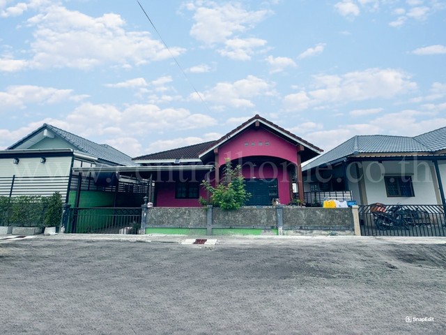 รหัสทรัพย์  5651บ้านเดี่ยวชั้นเดียว  40 ตารางวา ซอย ประชาร่วมใจ 51ที่ตั้ง : ถนนนิมิตรใหม่ ตำบลทรายกองดินใต้ อำเภอคลองสามวา กรุงเทพฯ 10520รายละเอียดทรัพย์- บ้านเดี่ยว 1 ชั้น, ขนาดพื้นที่ 40 ตารางวา, พื้นที่ใช้สอย 130 ตารางเมตร- 3 ห้องนอน, 1ห้องน้ำ, 1 ห้องนั้งเล่น, 1 ห้องครัว, 2 ที่จอดรถ - ทิศตะวันออกสถานที่และทำเลใกล้เคียง- โรงเรียนสุเหร่าทรายกองดิน- การไฟฟ