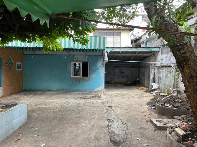 [H001] ให้เช่า 50k บ้านเดี่ยว ซอยประชาอุทิศ 16 เขตห้วยขวาง เหมาะสำหรับทำ โกดัง ร้านอาหาร ออฟฟิต หรือบ้านพักอาศัย ต้อนรับสัตว์เลี้ยง