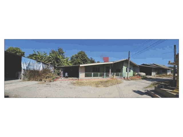 Code ID : PG-SPB610003ราคาขาย    530,000 บาท- เนื้อที่ : 58 ตร.ว พื้นที่ใช้สอย :  107.50 ตร.ม- 3 ห้องนอน 1 ห้องน้ำ- 1 คัน- บ้านหันไปทางทิศ : -พิกัดทรัพย์ :   https://maps.app.goo.gl/z9xJmKzu6eZiw7NF7สถานที่ใกล้เคียง- ใกล้โรงเรียนหนองหญ้าไซวิทยา- ใกล้วัดกาญจนาราม- ใกล้วัดท่าโป่งพุทธาราม- ใกล้วัดบัลลังก์ สุพรรณบุรีสอบถามเพิ่มเติม/นัดชมโทร. 097-419-5982(พลอย)โทร. 096-932-4624(ออมสิน)Line : @panaya (มี@ด้านหน้า)ปรึกษาสินเชื่อฟรี One Stop Service ดูแลตั้งแต่ต้นจนจบ�