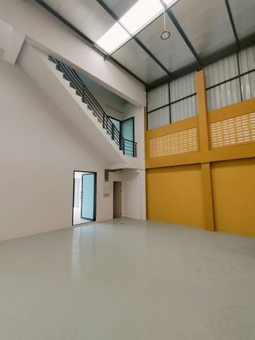 PO1155 ให้เช่า โกดัง พร้อม โฮมออฟฟิศ 3 ชั้น 320ตร.ม. ย่านไชน่าทาวน์ สามพรานนครปฐม