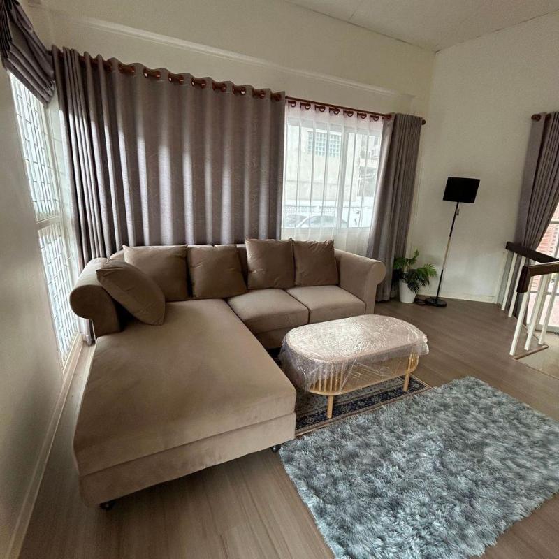 ให้เช่าบ้านเดี่ยว รีโนเวทใหม่ทั้งหลัง เจริญนคร ใกล้ไอคอนสยาม Icon Siam พื้นที่ที่ดิน 120 ตร.วา  พื้นใช้ส่อยตัวบ้าน 200 ตร.ม.3 ห้องนอน