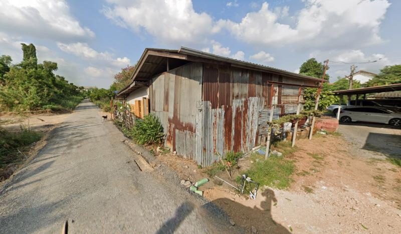 ขายที่ดิน 50ตรว. พร้อมสิ่งปลูกสร้าง ใกล้โรงเรียนสายปัญญา