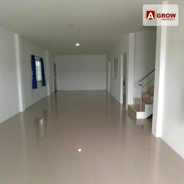 ม. บ้านเฟื่องฟ้าวิลล่า-เทพารักษ์ ทำเลคุณภาพอยู่หลังแรกต้นโครงการถนนเมน ใกล้ตลาดสังกะสี ใกล้ทางด่วนและถนนเทพารักษ์