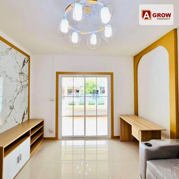 ม. พฤกษา30/1 ซอย14/4 บ้านพร้อมเข้าอยู่ รีโนเวททำสีใหม่ภายในภายนอกใหม่ ตกแต่งด้วยเคาเตอร์บาร์