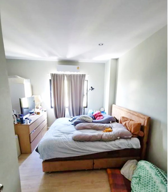 ให้เช่าทาวน์โฮม 3ชั้น กรุงเทพกรีฑา32 1.5กม.APL บ้านทับช้าง 1.7 กม. วงแหวน-พระราม 9.ติดวงแหวน 190ตรม. 3นอน 4น้ำ  23ตารางวา