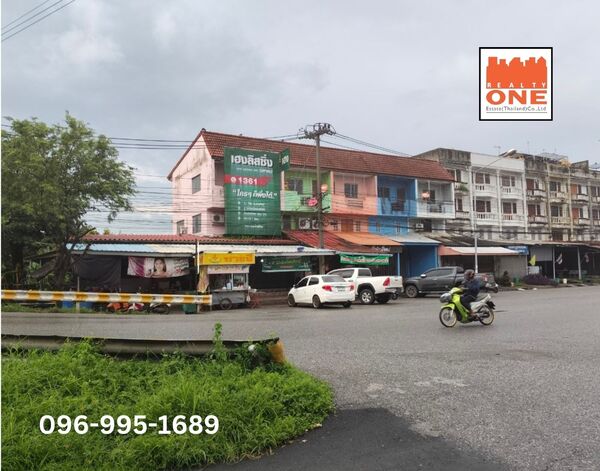 ขายอาคารพาณิชย์ 3 ชั้น อ.บางน้ำเปรี้ยว จ.ฉะเชิงเทรา