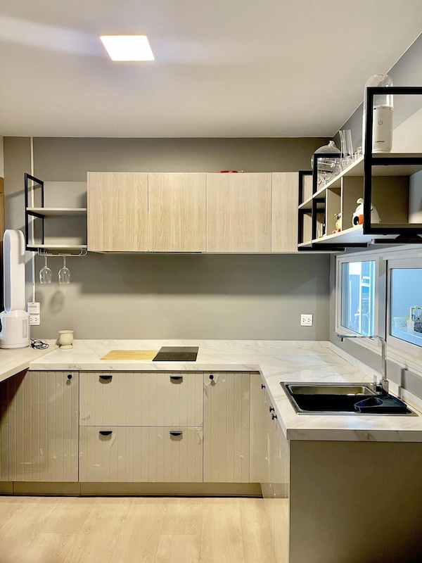 BH3056 หมู่บ้านAnya บางนา-รามคำแหง2 พื้นที่ขนาด 55 ตรว.ตกแต่งเฟอร์นิเจอร์ครบ พร้อมลากกระเป๋าเข้าอยู่