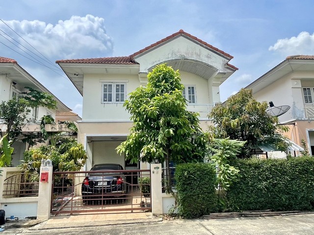 ขายบ้านแฝด 2 ชั้น บ้านบุรีรมย์ รามอินทรา ซาฟารีเวิลด์ เลียบคลองสอง 23 เขตคลองสามวา กรุงเทพ 