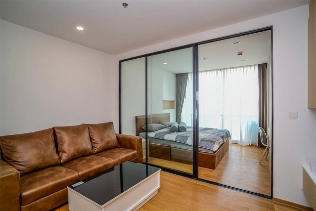 คอนโด โนเบิล รีโว สีลม ติดถนนสาทรเหนือ มาพร้อมราคาสุดพิเศษ!