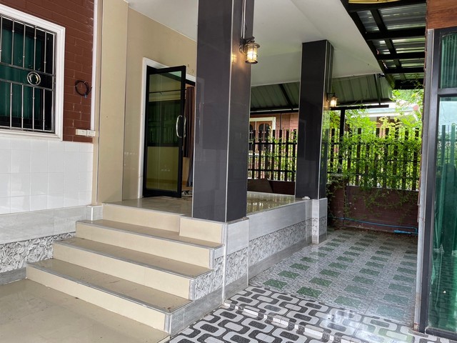 บ้านเดี่ยวใหม่มาก เดินทางสะดวก น้ำไม่ท่วม หมู่บ้านพิษณุชัยปาร์ค (เลี่ยงเมืองอินโดจีนตรงข้ามปั้ม ปตท.วังพิกุล) เมืองพิษณุโลก