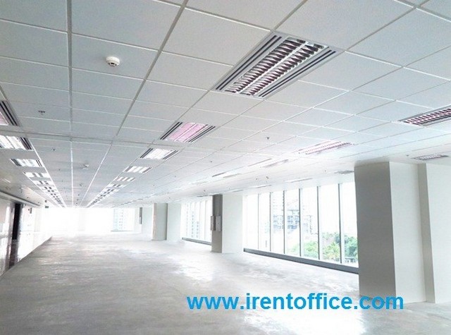 OFfice อาคารภิรัช ทาวเวอร์ 100 ตร.วา 1BR1BR 140000 thb BIG SURPRISE!!