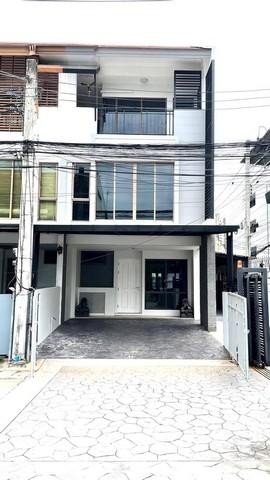 PO1166 ให้เช่า ทาวน์โฮม  เดอะไพรเวท สุขุมวิท 97/1 The Private Sukhumvit-Bangchak บางจาก ใกล้ BTS บางจาก ถนน สุขุมวิท แขวง บางจาก เขต พระโขนง