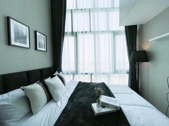 ให้เช่าคอนโด โครงการเมโทรสกายประชาชื่น  ขนาด 39 ตร.ม. มีชั้นลอย ใกล้รถไฟฟ้า 80 เมตร