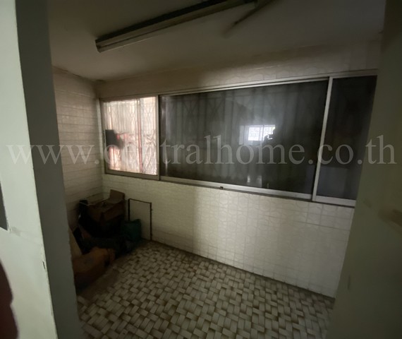 อาคารพาณิชย์ สีลม 30 ซอยปราโมทย์ 2 ทำเลดี ราคาถูกที่สุด