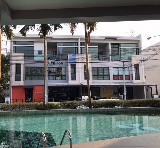 ขายทาว์นโฮม โคราซอน ประชาชื่น-แจ้งวัฒนะ หลังมุม พร้อมอยู่ เหมาะทำโฮมออฟฟิศ 