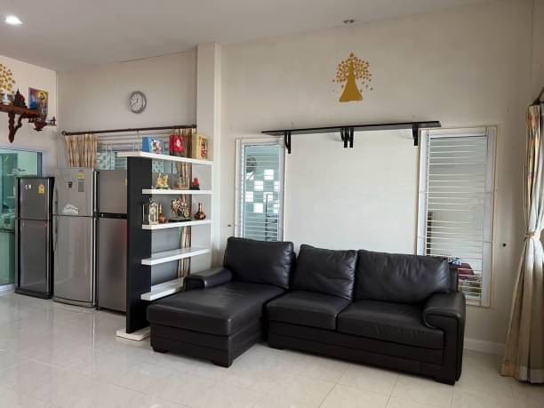 ดีญ่าวาเลย์ หางดง ขาย 4.2 ล. บ้านชั้นเดียว 94 ตรว. มีบ้าน 2 หลัง บ้านสวย สภาพดี พร้อมเข้าอยู่ เฟอร์นิเจอร์ครบ ซื้ออยู่เองหรือปล่อยเช่าได้