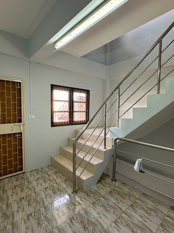 ให้เช่าอาคารพาณิชย์ แยกมาบตาพุด ระยอง ใจกลางมาบตาพุด