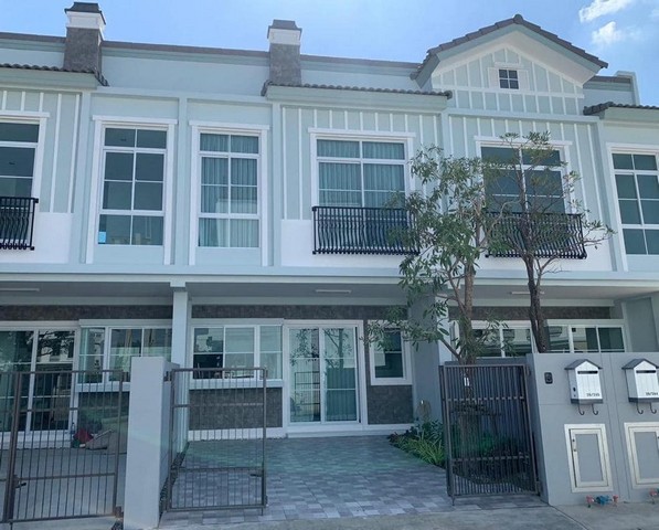 [H012] ให้เช่า 32k ทาวน์โฮม อินดี้2 บางนา-รามคำแหง2 เขตประเวศ (บ้านหันทางทิศเหนือ)ทาวน์โฮม 2 ชั้น 30 ตร.วา พื้นที่ใช้สอย 120 ตร.ม 2 ห้องนอน 3 ห้องน้ำ 1 ห้องนั่งเล่น 1 ที่จอดรถเฟอร์นิเจอร์+ทีวีทุกห้อง +เครื่องใช้ไฟฟ้าครบ+แอร์3 ตัวคลับเฮ้าส์ / สระว่ายน้ำ / ฟิตเนส / สวนสาธารณะ32,000.-/เดือน สัญญาขั้นต่ำ 1 ปี ค่าประกัน 2 เดือน ค่าเช่าล่วงหน้า 1 เดือนTEL: 095-940-6781 LINE: @500lkyco https://lin.ee/r1A21Uzการเดินทาง- ถ.บางนา-ตราด- �