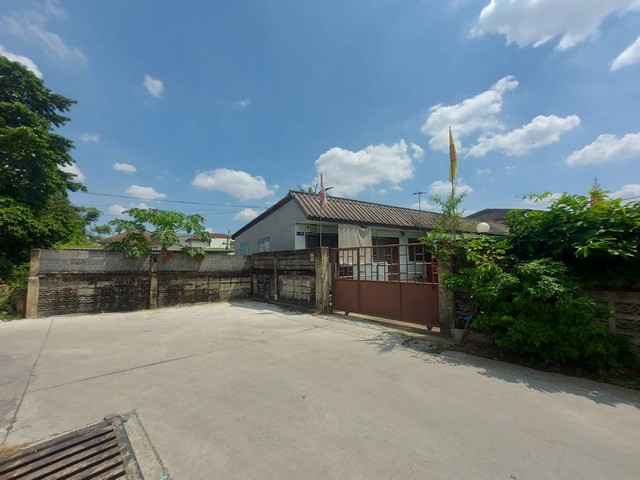 ขายที่ดินพร้อมสิ่งปลูกสร้าง ซ.รามอินทรา 47 ใกล้ทางพิเศษฉลองรัช