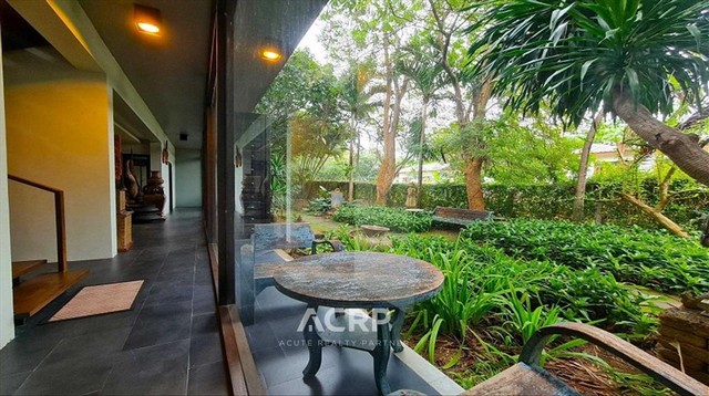 ขายบ้านสไตล์รีสอร์ทพร้อมโชว์รูม อ.แม่ริม จ.เชียงใหม่ 2 นอน 2 น้ำ