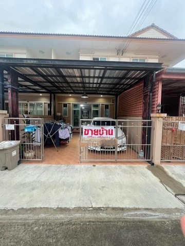 TEL:088-559 5199 คุณเอLine: https://line.me/ti/p/C0eGe0whLXขายด่วน!! หมู่บ้านสุริยาเพลส ทำเลทองทาวน์เฮาส์ 2 ชั้น พร้อมเฟอร์นิเจอร์เข้าซอยวัดปลัดเปรียง หลังเมกะบางนาขายราคา 3,250,000 บาท (ต่ำกว่าราคาประเมิน)ฟรี โอน ฟรีจดจำขนาด 23.8 ตารางวา(หน้าบ้านกว้าง 5.7 เมตร)3 ห้องนอน 2 ห้องน้ำห้องครัวจอดรถได้ 2 คันแถม- แอร์ 3 เครื่อง- เฟอร์นิเจอร์ทุกอย่าง- ผ้าม่านทั้งหลัง / เหล็กดัด / มุ้งลวด / ถังเก็บน้ำ / เครื่องทำน้ำอุ่น