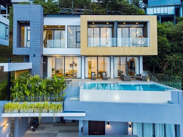 ขาย โมเดิร์นวิลล่า 3 ชั้น 141 ตร.วา เฉวง วิวทะเล การออกแบบที่ทันสมัยและเป็นเอกลักษณ์ที่ตั้ง: เฉวง บ่อผุด เกาะสมุย สุราษฎร์ธานี ภายนอกที่ทันสมัยและการออกแบบที่ไม่ซ้ำใครของที่พักอาศัยแสดงให้เห็นถึงอิทธิพลของสไตล์ที่หลากหลาย แต่ทั้งหมดมีสิ่งหนึ่งที่เหมือนกัน นั่นคือยอมรับข้อจำกัดและความท้าทายที่เกิดจากสภาพแวดล้อมโดยสร้างประสบการณ์ที่เป็นหนึ่งเดียวร�