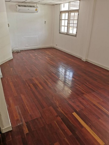 ขายบ้านเดี่ยว 2 ชั้น หลังมุม 71 ตรว. 4 ห้องนอน ซอยเย็นอากาศ 1 ย่านสาทร