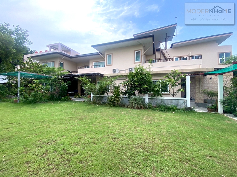 โฮมออฟิศ สไตร์ บ้านเดี่ยว 2 ชั้น เนื้อที่ 241 ตารางวา ซอยรัชดา 52 (รัชวิภา) จตุจักร