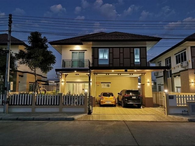 บ้านเดี่ยว 2 ชั้น สไตล์ลานนา แกรนด์ล้านนาเมอริเดียน สันกำแพง