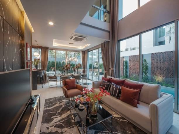 ราคาเริ่มต้น 26,771,000 บาท 80.4 ตรว. ป่าแดด หนึ่งในทำเลที่ดีที่สุดของเชียงใหม่ บ้านเดี่ยวระดับ Luxury ใกล้ถนนใหญ่ ห่างจากสนามบินไม่กี่นาที