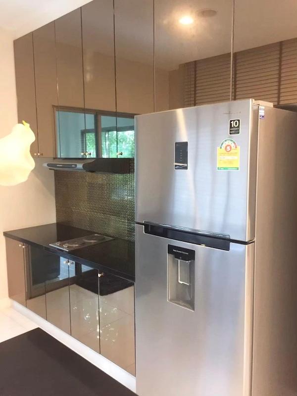 ขายบ้านเดี่ยว 2 ชั้น  ถนนกรุงเทพกรีฑาตัดใหม่ หมู่บ้านเพอร์เฟค มาสเตอร์พีช พระราม 9 เนื้อที่ดิน: 134 ตารางวา พื้นที่ใช้สอย: 241 ตารางเมตร