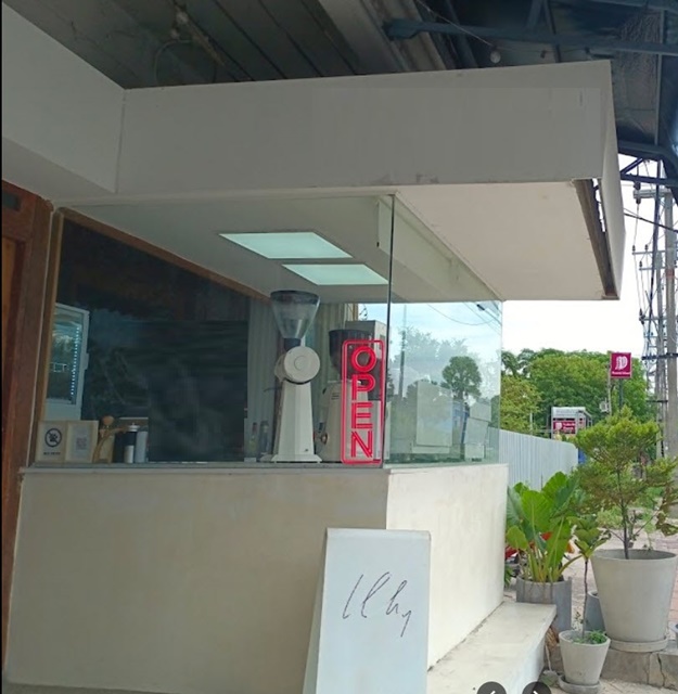 สุขุมวิท พัทยาใต้ โลตัส 1.3 กม.ร้านคาเฟ่ ดนตรี 36ตรว. 500ตรม. เทพประสิทธิ์ ให้เช่าอาคารพาณิชย์ 3 ชั้นครึ่ง 2คูหา ตลาดน้ำสี่ภาค  1.8 กม.