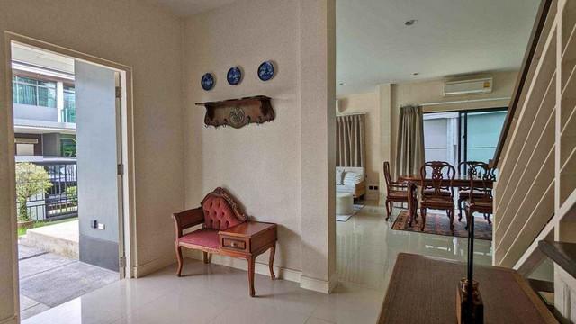 ให้เช่าบ้านเดี่ยว หลังใหญ่ หมู่บ้านเศรษฐสิริ กรุงเทพกรีฑา พื้นที่ใช้สอย 193 ตร.ม เนื้อที่ 65.7 ตรว 4 ห้องนอน 3ห้องน้ำ ตกแต่งสวนสวยน่าอยู่