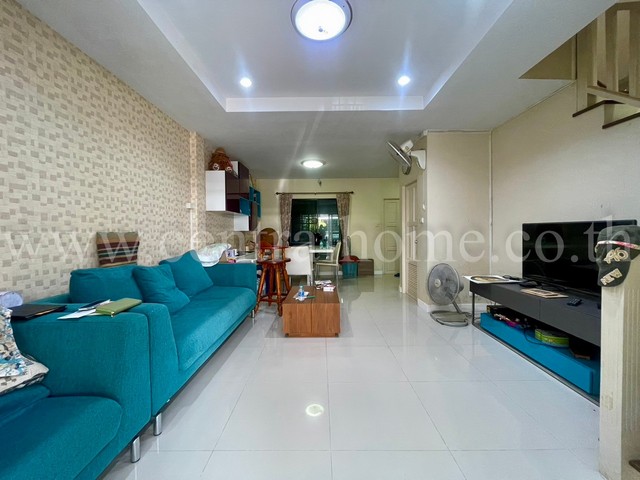 ขายด่วนบ้านเดี่ยว 3 ชั้น  ซอยหมอศรี  ถนนเพชรเกษม จังหวัด  นครปฐม (เจ้าของขายเอง)