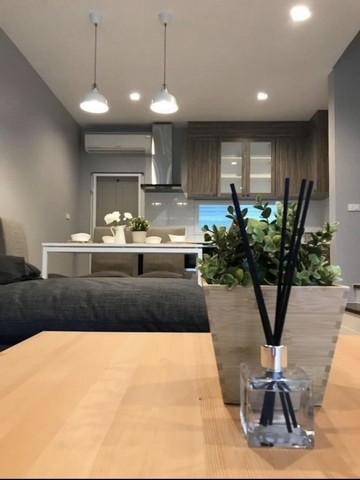 PB4667 ให้เช่าทาวน์โฮม 3 ชั้น โครงการ อเวนิวศรีนครินทร์ ซอยอ่อนนุช68 ใกล้ MRT สายสีเหลือง สถานีศรีนุช บ้านพร้อมเฟอร์นิเจอร์