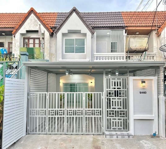 รหัสทรัพย์ p001หมู่บ้านบัวทอง2เปิดทำเลดีติดรถไฟฟ้าสายสีม่วง//ใกล้เซ็นทรัลเวสต์เกต//ติดถนนกาญจนาภิเษก3ห้องนอน2ห้องน้ำ//มีบริเวณนั่งเล่นหน้าบ้านหมู่บ้านบัวทอง2ติดสถานีรถไฟฟ้าสายสีม่วงติดถนนกาญจนาภิเษกห่างจากเซ็นทรัลเวสท์เกตเพียง1ป้ายรถเมล์หมู่บ้านบัวทอง2ซอย21/9(9/460)หน้าบ้านหันทิศใต้------------------------------------------20ตารางวา 3ห้องนอน 2ห้องน้ำ 1ห้องครัวโซนซักล้างแยกเป็นสัดส่ว