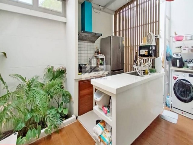 ขายทาวน์โฮม 3 ชั้น 205 ตรม.​ 5 ห้องนอน หมู่บ้านวิรัลพัชร​ เฉลิมพระเกียรติ ร.9 ใกล้สวนหลวง ร.9