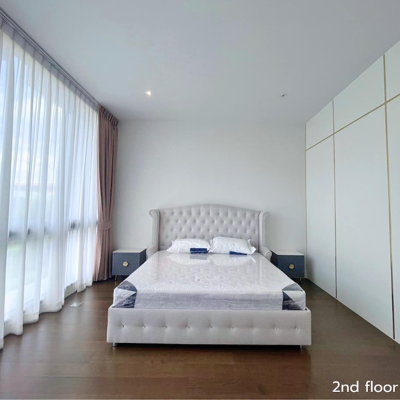 BH3122 ให้เช่าบ้านเดี่ยว 3 ชั้นหรูทันสมัย Bugaan Krungthep Kreetha วิวสระว่ายน้ำ ใกล้ทองหล่อ