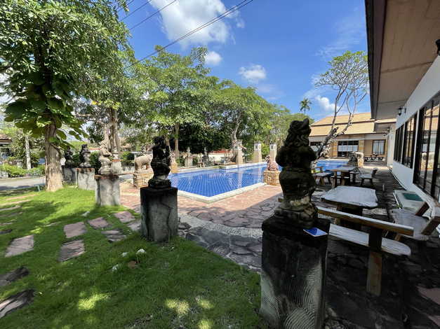 ขายหรือให้เช่า บ้านเดี่ยวชั้นเดียว หลังมุม หมู่บ้านแมกไม้ลีลาวดี ตำบลทับมา อำเภอเมืองระยอง จังหวัดระยอง (เจ้าของขายเองยินดีรับนายหน้า)