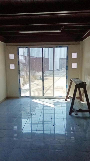 The Circle ราชพฤกษ์  1 กม  จรัญ31-35 ให้เช่า โกดัง และ โฮมออฟฟิส  2ชั้น 3นอน ตลาดน้ำตลิ่งชัน 2น้ำ 3จอดรถ 100 ตรว..วัดเจ้าอาม 3 กม.