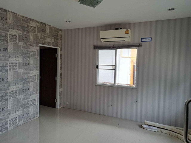 ให้เช่าบ้านเดี่ยว -ออฟฟิต นวลจันทร์44-48 จอดรถได้4-5คัน วัดนวลจันทร์ 600 ม.150ตร.ม 3นอน 2น้ำ 3แอร์ รร.นวมินทราชูทิศ กทม. 1.5 กม.