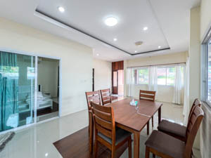 Invest in Koh Samui! Affordable 3-Story House with Spectacular Views – Price Reduced to 6M Baht