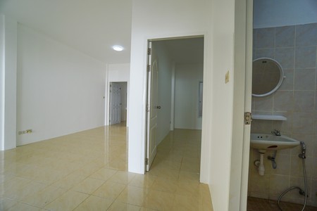 บ้านทาวน์เฮ้าส์ราคาพิเศษในแม่น้ำ, เกาะสมุย ขายทาวน์เฮ้าส์ทำเลดีในแม่น้ำ, เกาะสมุย – เพียง 2,100,000 บาท