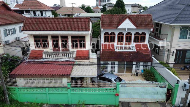 บ้านเดี่ยวพร้อมที่ดิน 81 ตารางวา ซอยลาดพร้าว 25 ราคาถูก