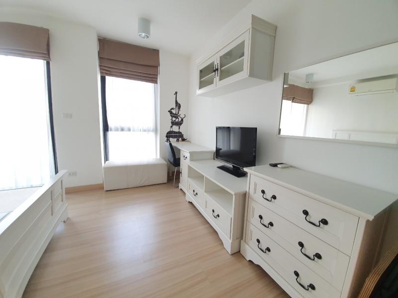 ชาโตร์ รัชดา ซอย 10 ให้เช่า คอนโดฯ Chateau In Town Ratchada 10 ชาโตว์ อินทาวน์ รัชดา 10 ใหญ่ 25 SQ.METER 1 BR 1 น้ำ 10000 THAI BAHT ใกล้ MRT ห้วยขวาง ทรัพย์ดี ๆ