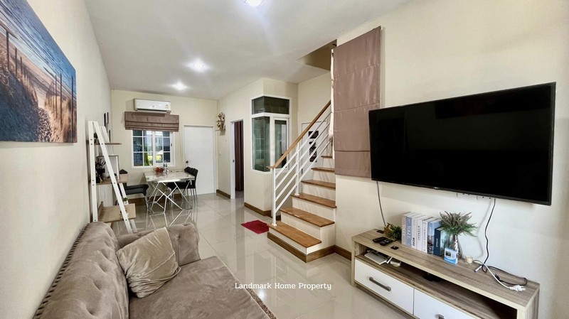 LM24-0148 ขายทาวน์โฮม 2 ชั้น ใกล้รถไฟฟ้าแบริ่ง ม.โกลด์เด้นทาวน์ สุขุมวิท แบริ่ง พื้นที่ 16.6 ตรว 2นอน 2น้ำ