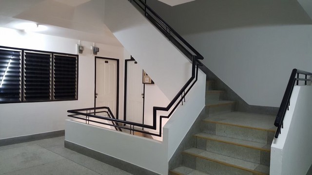 ขายอพาร์ตเมนต์  (เจวี อพาร์ตเมนต์)  อยู่ในซอยทนายเสรี   ตรงข้ามวิทยาลัยเทคนิคนครสวรรค์  อ.เมืองนครสวรรค์   ZK334