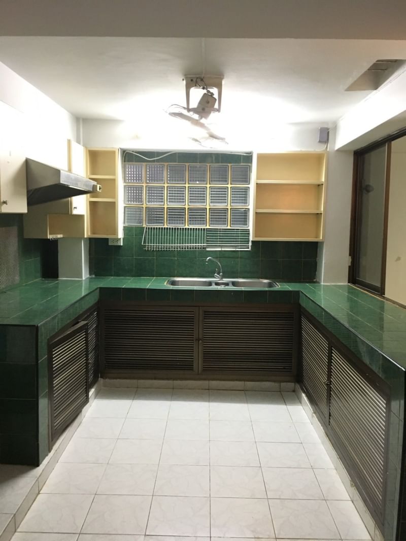 รหัสC6444 ให้เช่าทาวน์เฮาส์ 2 ชั้น  หมู่บ้านสหกรณ์ เสรีไทย57 ซอย30 ถนนเสรีไทย