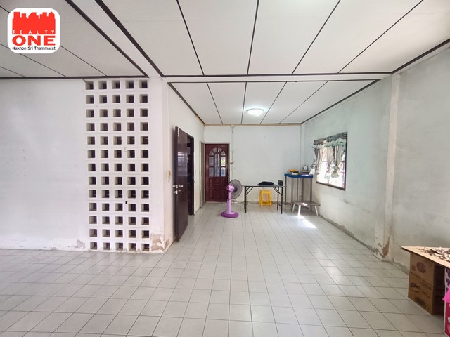 บ้านแฝด โครงการ เคหะ ซอย 1 ทำเลสวย สะดวกในการเดินทาง